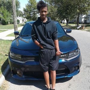 Meet your Posher, Antonio